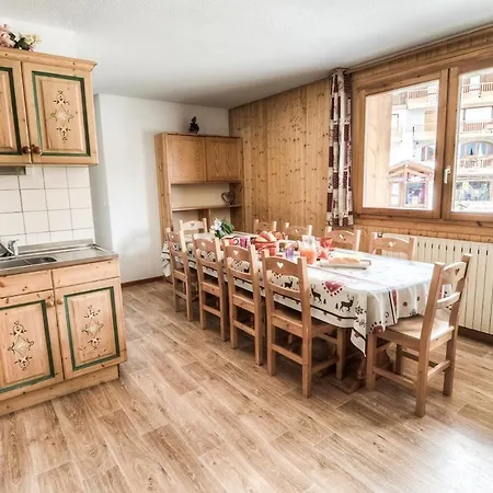 Le Tyrol Aparthotel 3*